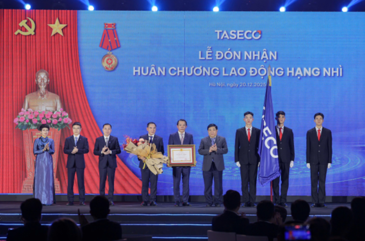 Taseco Group huân chương lao động hạng 2